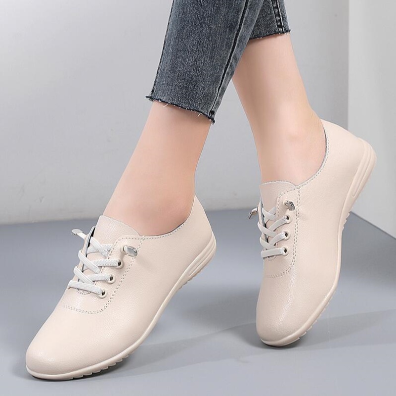 Zapatos planos de cuero genuin - Guipure Lace Panel reseña y precio